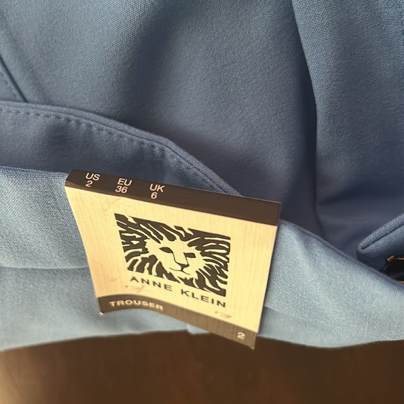 Anne Klein Light blue Trousers w/ golden accents Brand new w/ tag Size 2 - Picture 8 of 12